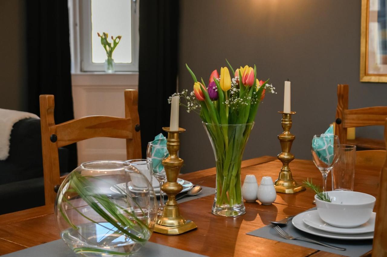The Gallery Apartment - Oban Town Centre Apartment, Walkable To Ferry Terminal Экстерьер фото